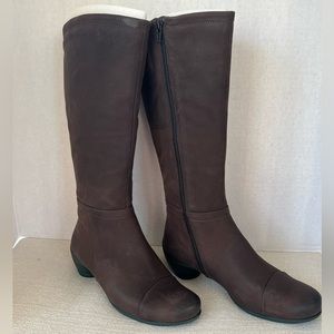 Ecco Brown Nubuck Tall Boots Size 39 EU 8-8.5 US NWT